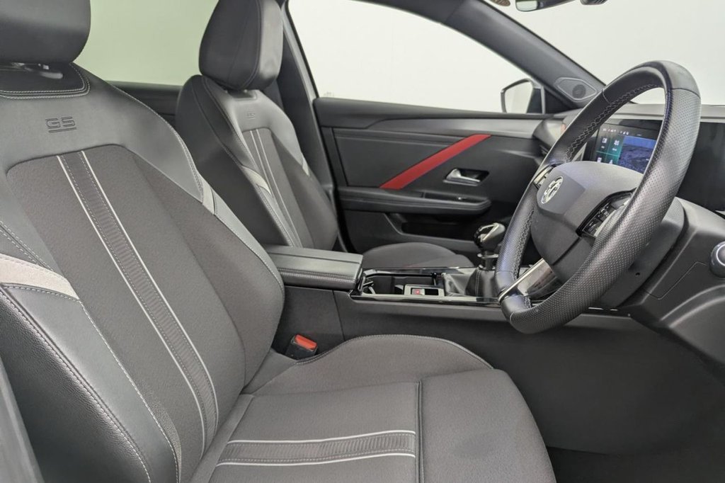 USED 2022 22 VAUXHALL ASTRA 1.2 Turbo GS Line Hatchback 5dr Petrol Manual Euro 6 (s/s) (130 ps) Car Play, Sat Nav, Camera