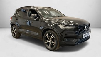 2021 VOLVO XC40