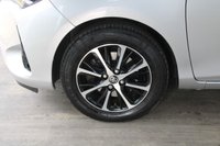 USED 2019 19 TOYOTA YARIS 1.5 VVT-h Icon Tech Hatchback 5dr Petrol Hybrid E-CVT Euro 6 (s/s) (100 ps) 