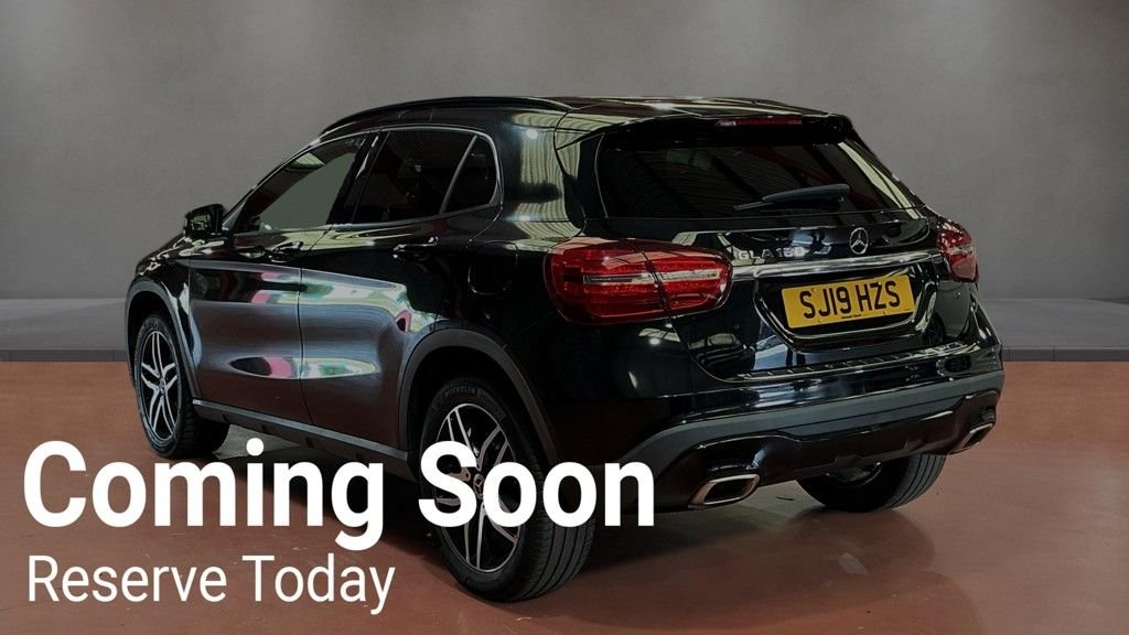 USED 2019 19 MERCEDES-BENZ GLA 1.6 GLA180 Urban Edition SUV 5dr Petrol 7G-DCT Euro 6 (s/s) (122 ps) 2 KEYS / LOW MILEAGE AUTO