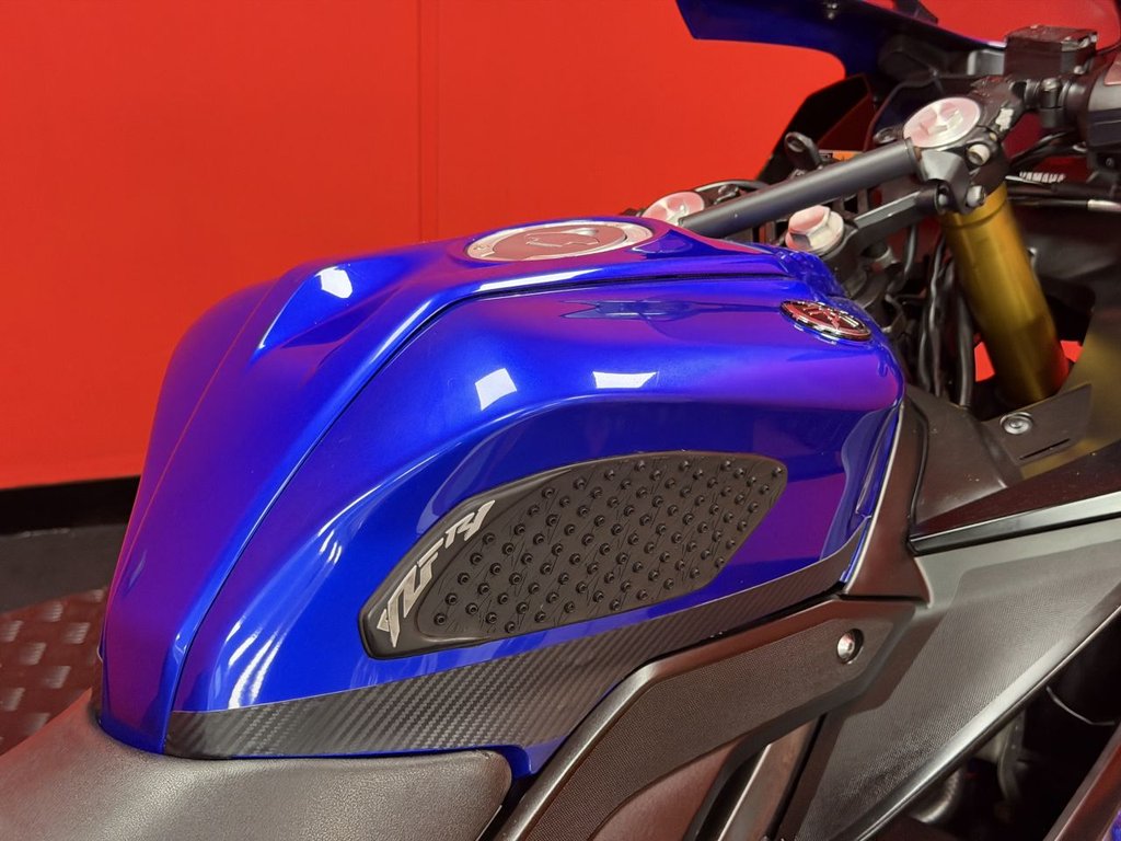 USED 2019 19 YAMAHA R125 TRADE BIKES AT TRADE PRICES Super Sports