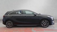 USED 2020 70 KIA CEED 1.4 T-GDi GT-Line Hatchback 5dr Petrol Manual Euro 6 (s/s) (138 bhp) FULL SERVICE HISTORY + SAT NAV