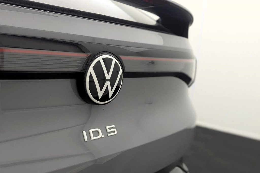 USED 2023 72 VOLKSWAGEN ID.5 Pro 77kWh Style SUV 5dr Electric Auto (174 ps) Pan Roof, Car Play, Camera