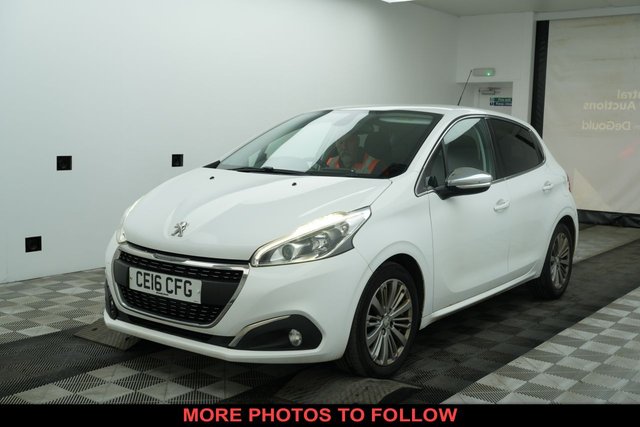 View our PEUGEOT 208