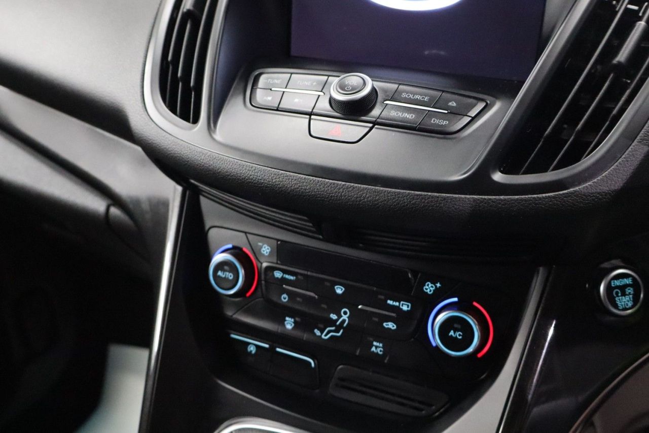 2020 FORD KUGA 2.0 TDCi EcoBlue Titanium Edition SUV 5dr Diesel Manual Euro 6 (s/s) (150 p - vehicle photo 11 for sale on PureCar