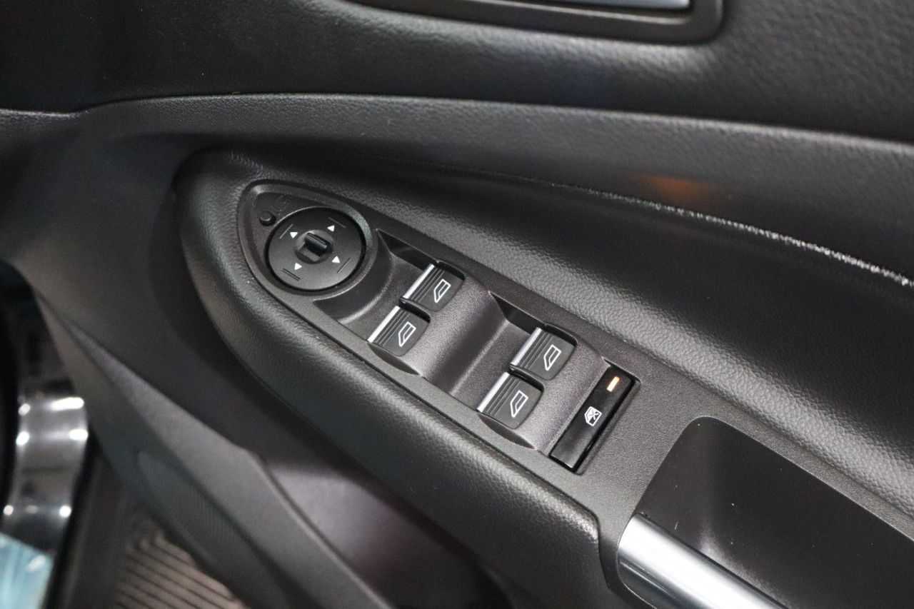 2020 FORD KUGA 2.0 TDCi EcoBlue Titanium Edition SUV 5dr Diesel Manual Euro 6 (s/s) (150 p - vehicle photo 20 for sale on PureCar