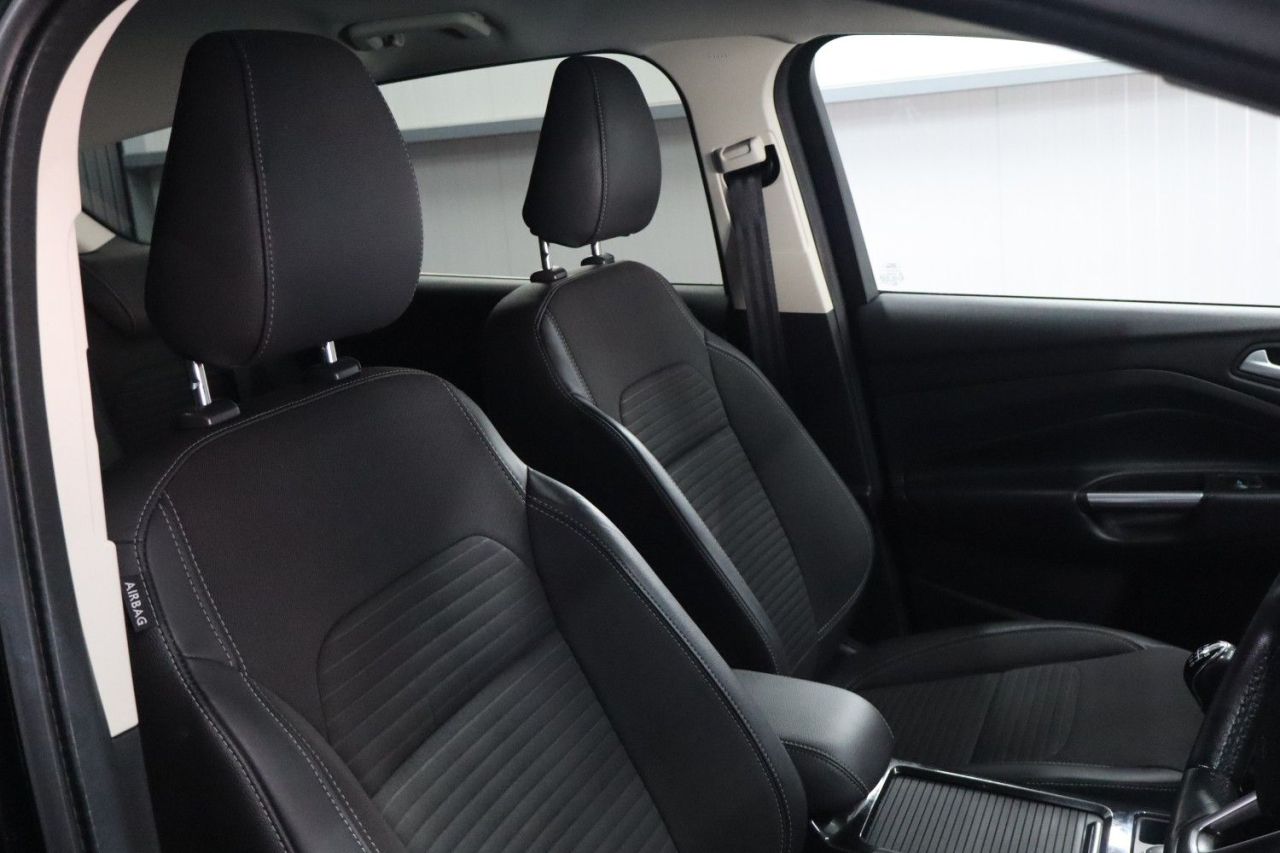 2020 FORD KUGA 2.0 TDCi EcoBlue Titanium Edition SUV 5dr Diesel Manual Euro 6 (s/s) (150 p - vehicle photo 23 for sale on PureCar
