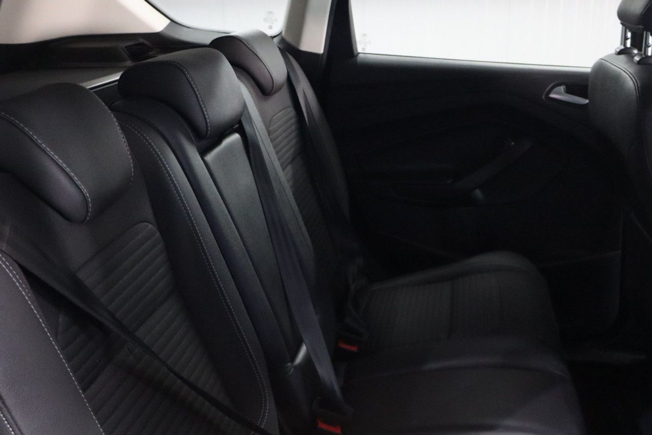 2020 FORD KUGA 2.0 TDCi EcoBlue Titanium Edition SUV 5dr Diesel Manual Euro 6 (s/s) (150 p - vehicle photo 31 for sale on PureCar