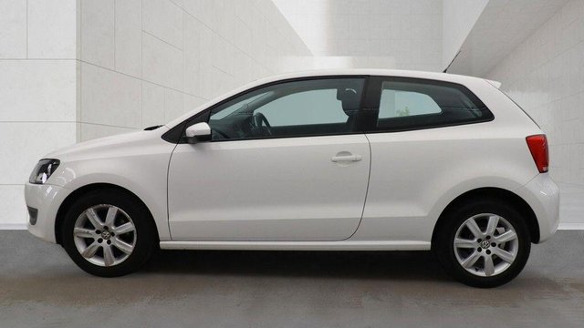 View our VOLKSWAGEN POLO