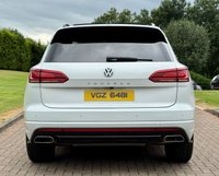 USED 2018 55 VOLKSWAGEN TOUAREG 3.0 TDI V6 R-Line Tech SUV 5dr Diesel Tiptronic 4Motion Euro 6 (s/s) (231 ps) 