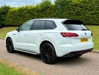 USED 2018 55 VOLKSWAGEN TOUAREG 3.0 TDI V6 R-Line Tech SUV 5dr Diesel Tiptronic 4Motion Euro 6 (s/s) (231 ps) 