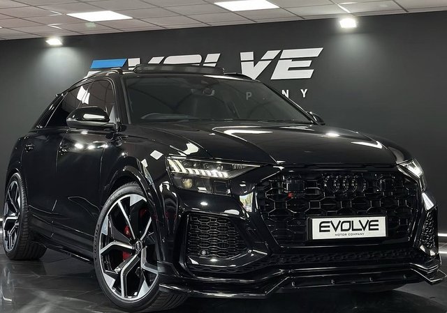 2022 Audi Rsq8