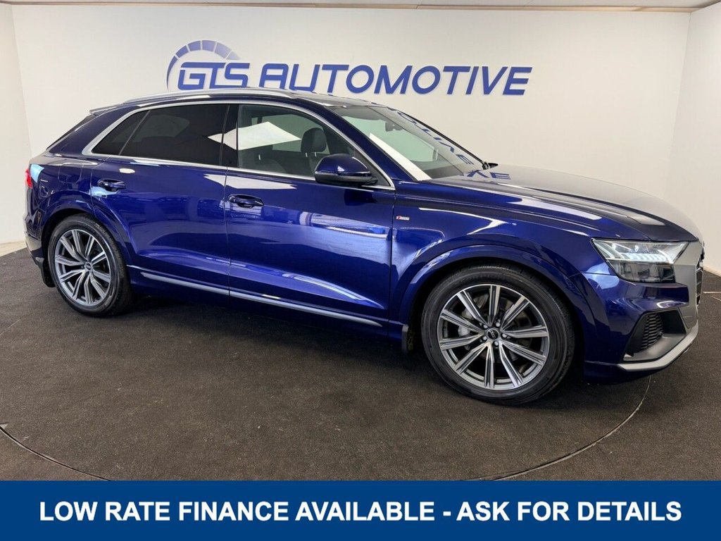 Audi Q8