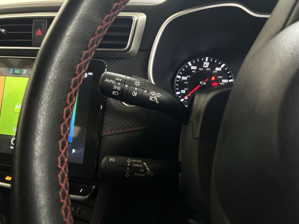 2022 MG MG ZS — image 15
