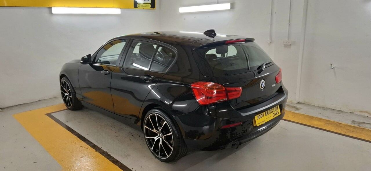 2017 BMW 1 SERIES 1.5 116d Sport Hatchback 5dr Diesel Manual Euro 6 (s/s) (116 ps) - vehicle photo 8 for sale on PureCar