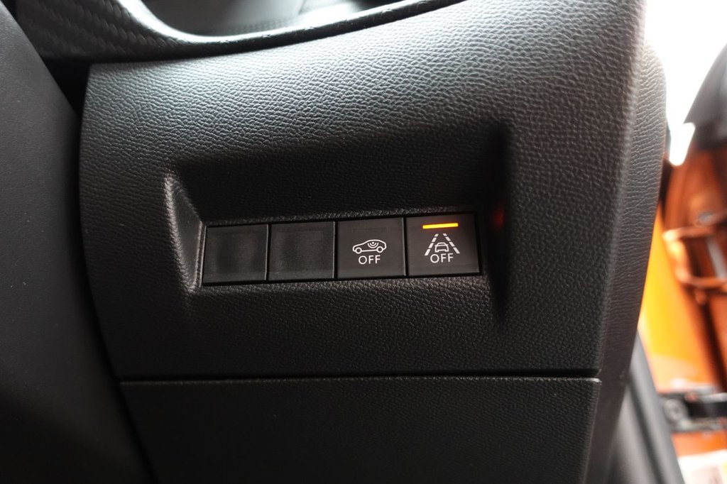 2021 Peugeot 2008 — image 38