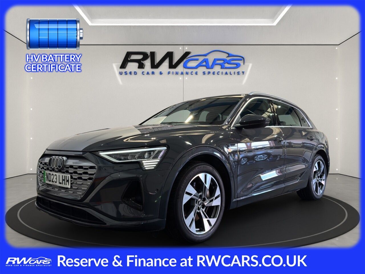 AUDI Q8 E-TRON
