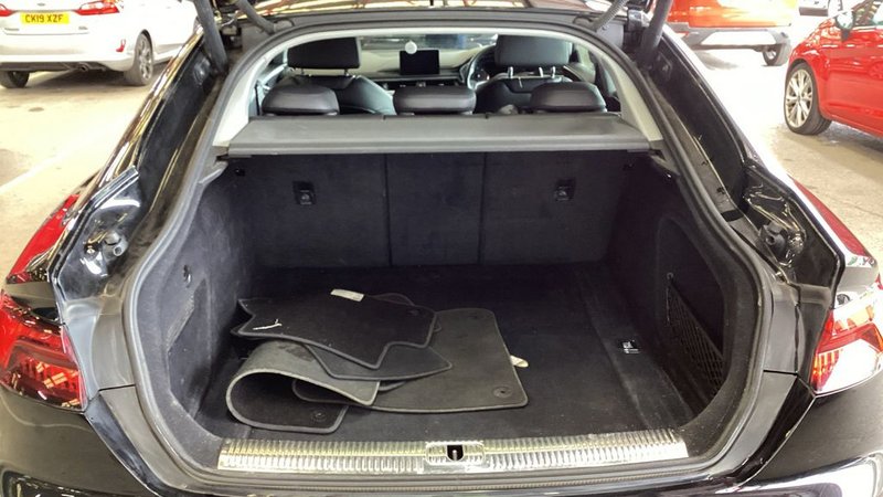 2018 Audi A5 in black — photo 11 of 11