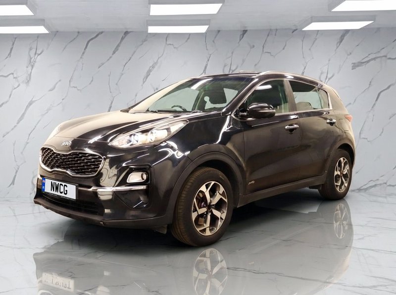 2018 Kia Sportage in black — photo 2 of 11