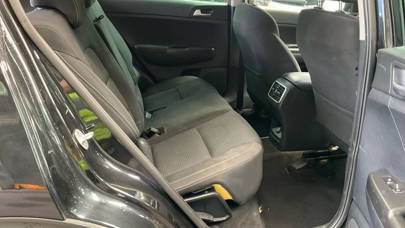 2018 Kia Sportage in black — photo 10 of 11