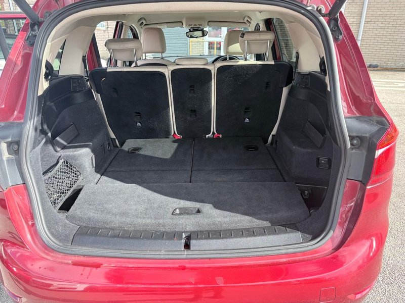 2016 BMW 2 Series Gran Tourer in red — photo 18 of 21