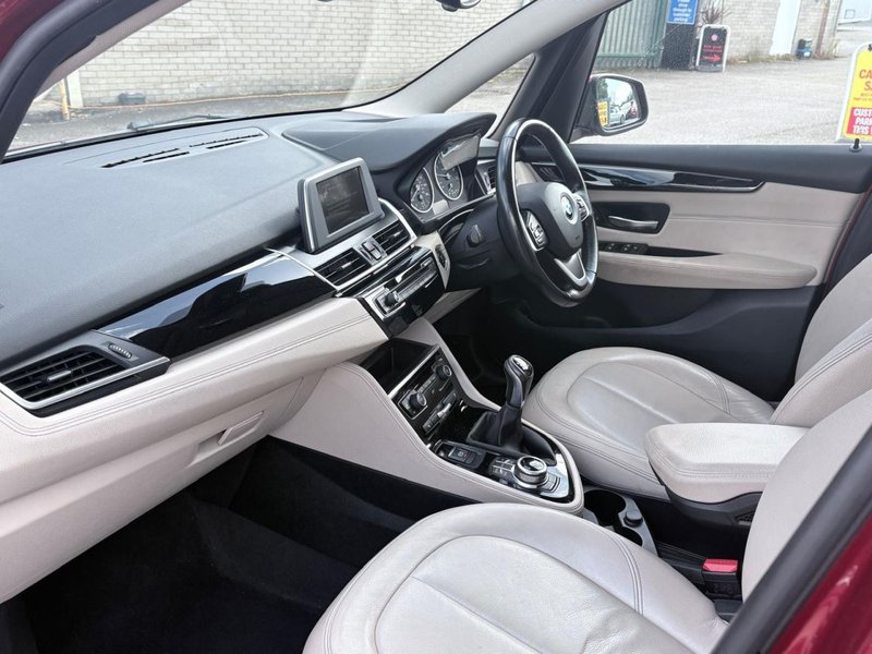 2016 BMW 2 Series Gran Tourer in red — photo 20 of 21
