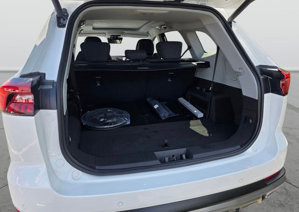 2026 Chery Tiggo 8 — image 7