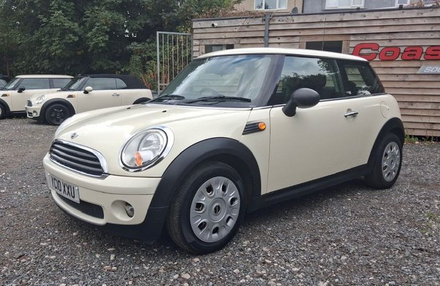 2010 MINI HATCH
