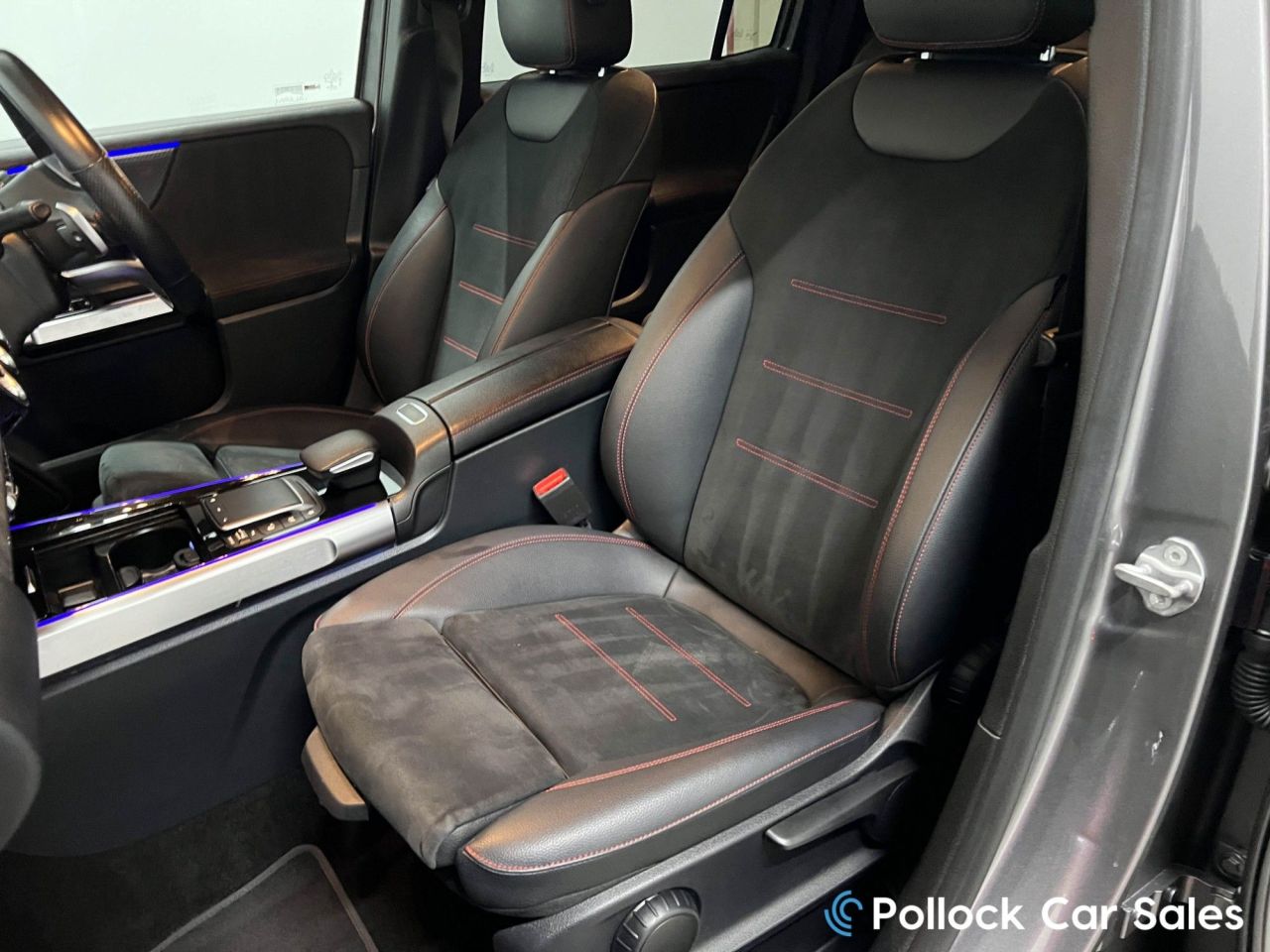 2021 MERCEDES GLB 2.0 GLB220d AMG Line (Premium) SUV 5dr Diesel 8G-DCT 4MATIC Euro 6 (s/s) (1 - vehicle photo 33 for sale on PureCar