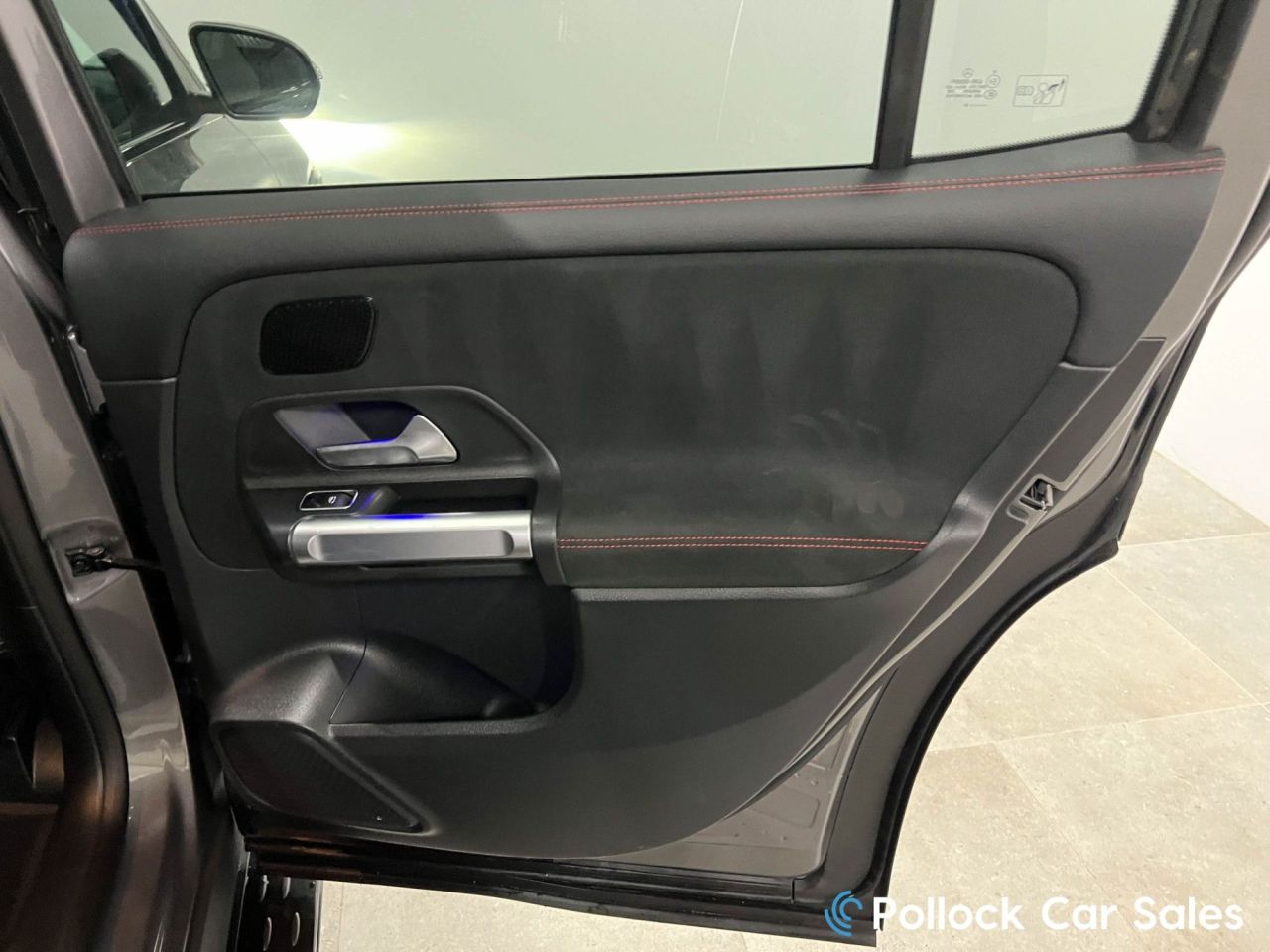 2021 MERCEDES GLB 2.0 GLB220d AMG Line (Premium) SUV 5dr Diesel 8G-DCT 4MATIC Euro 6 (s/s) (1 - vehicle photo 38 for sale on PureCar