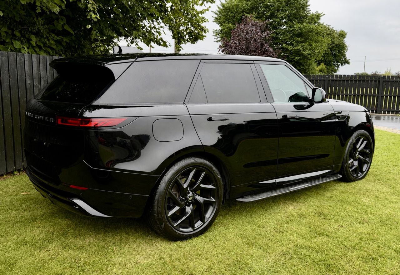 2022 LAND ROVER RANGE ROVER SPORT 3.0 D300 MHEV Dynamic SE SUV 5dr Diesel Auto 4WD Euro 6 (s/s) (300 ps) - vehicle photo 2 for sale on PureCar