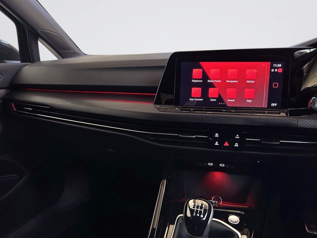 2024 Volkswagen Golf — image 19