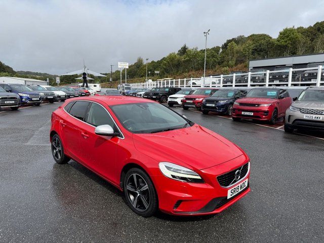 2019 Volvo V40