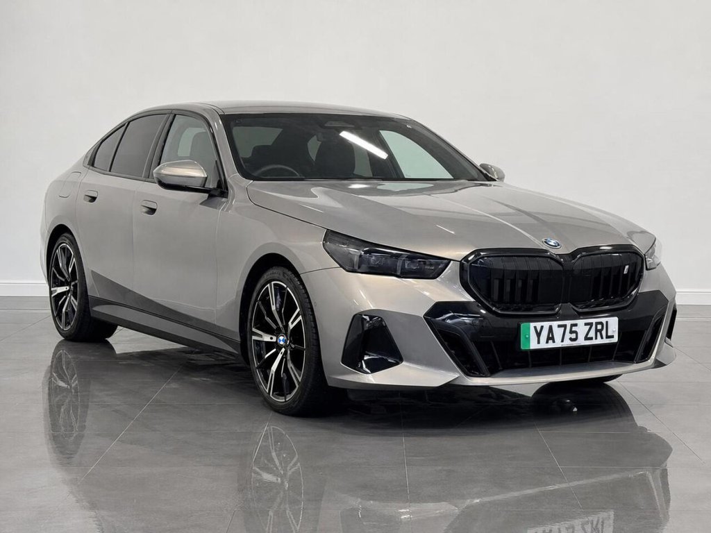 2025 BMW i5