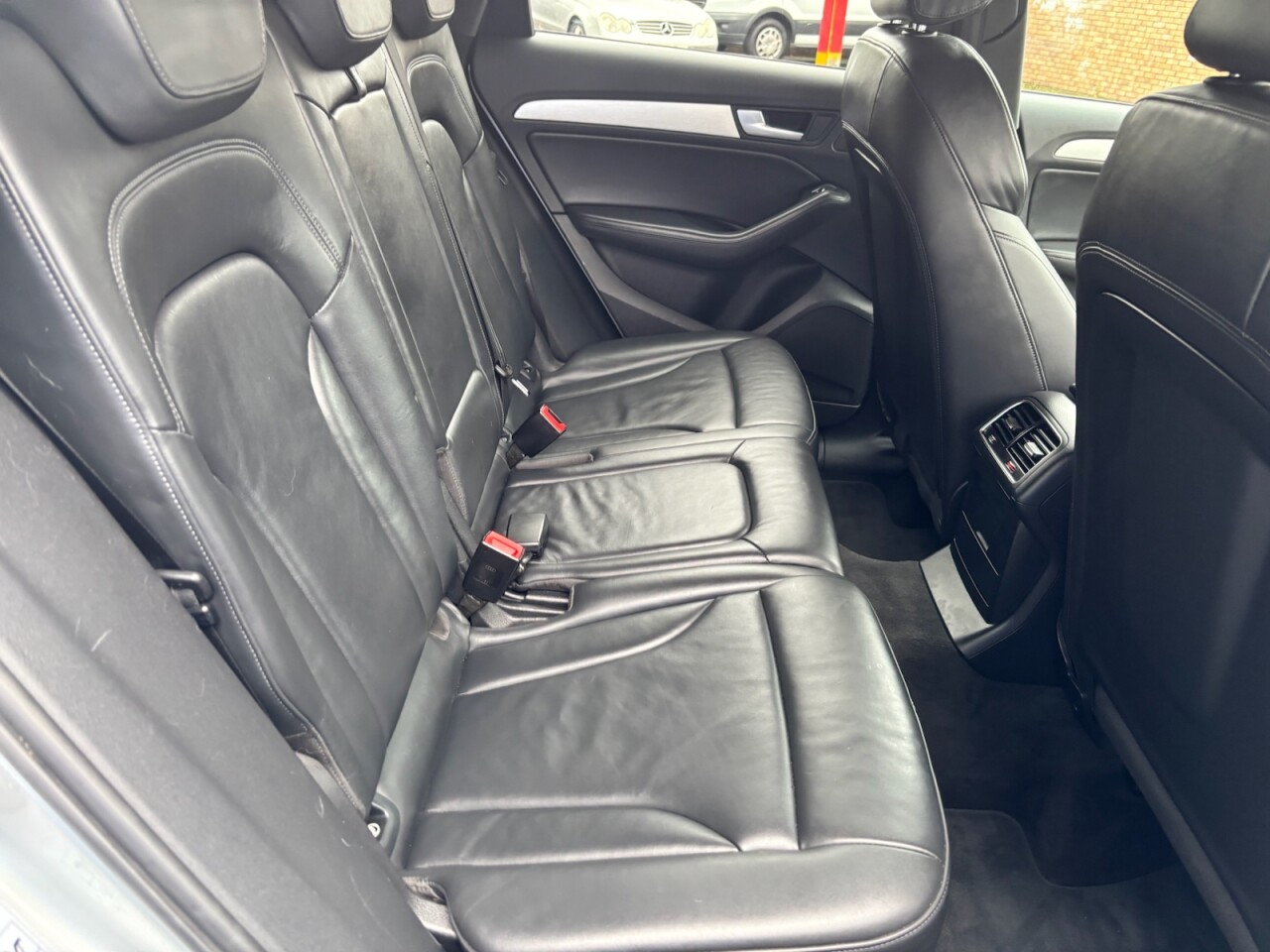 2012 AUDI Q5 2.0 TDI S line Plus SUV 5dr Diesel Manual quattro Euro 5 (s/s) (177 ps) - vehicle photo 12 for sale on PureCar