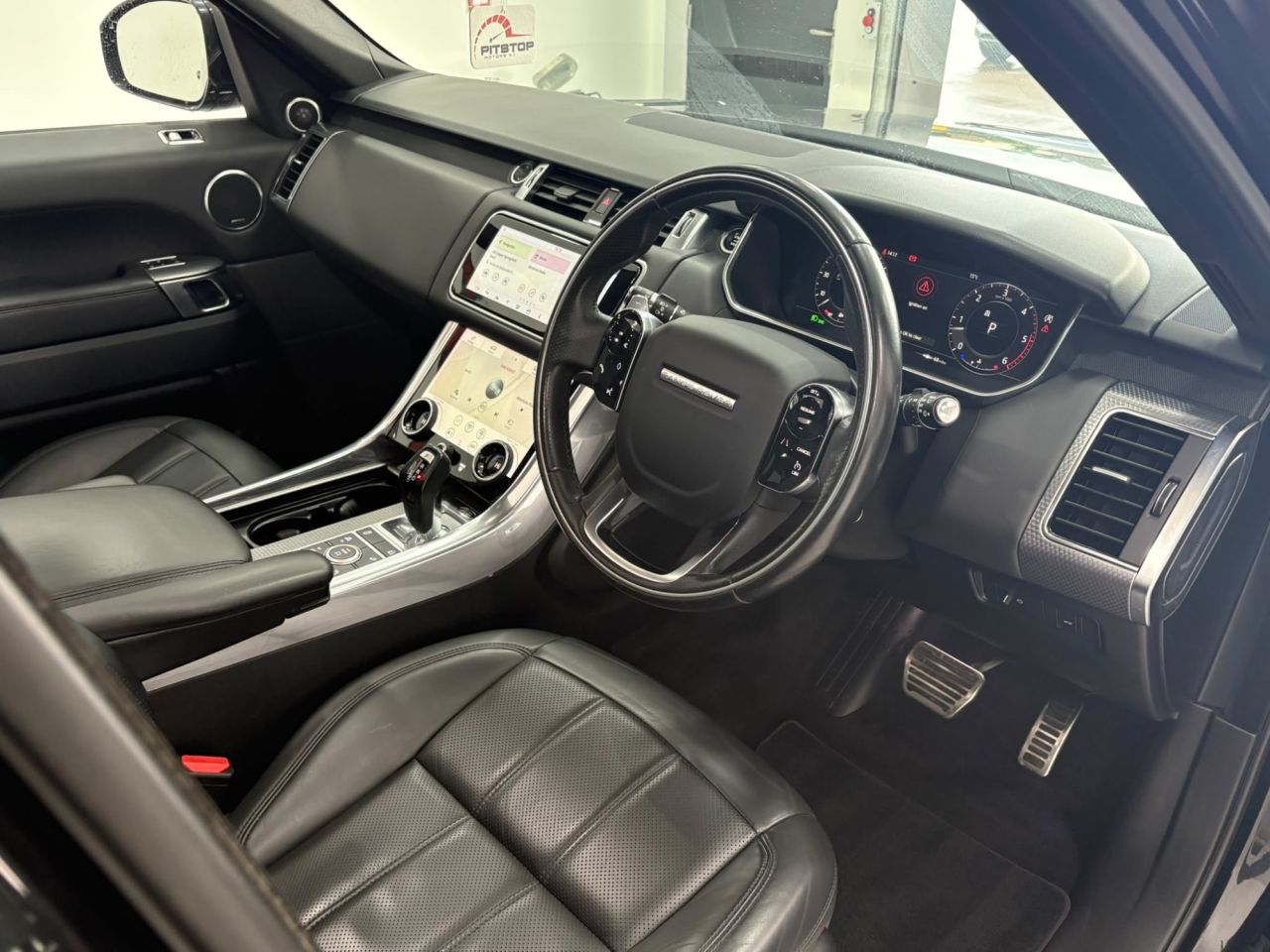 2019 LAND ROVER RANGE ROVER SPORT 3.0 SD V6 HSE Dynamic SUV 5dr Diesel Auto 4WD Euro 6 (s/s) (306 ps) - vehicle photo 19 for sale on PureCar