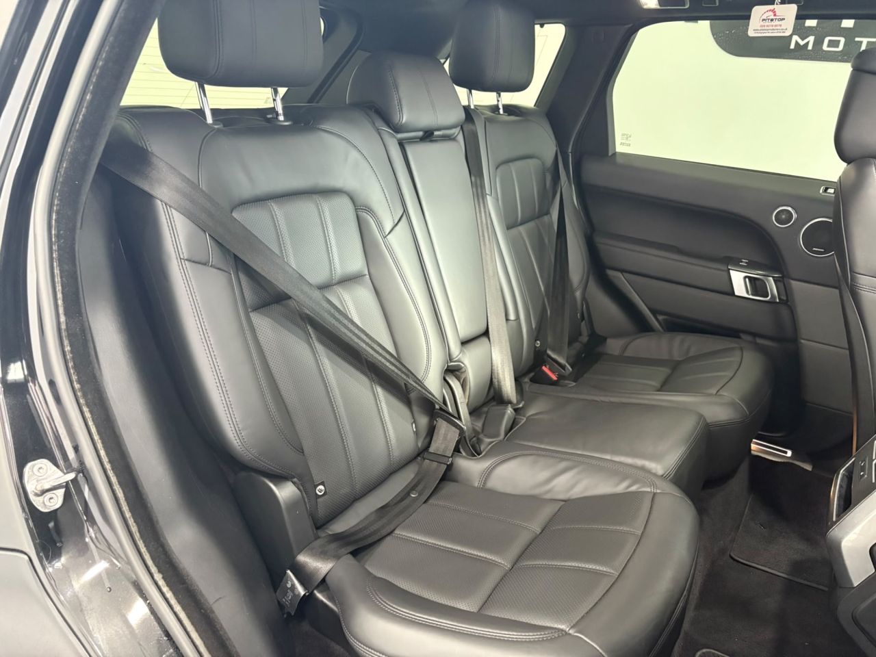 2019 LAND ROVER RANGE ROVER SPORT 3.0 SD V6 HSE Dynamic SUV 5dr Diesel Auto 4WD Euro 6 (s/s) (306 ps) - vehicle photo 51 for sale on PureCar
