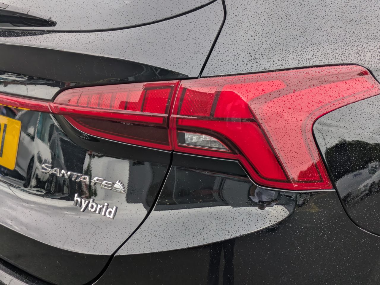 2022 HYUNDAI SANTA FE 1.6 h T-GDi Ultimate SUV 5dr Petrol Hybrid Auto 4WD Euro 6 (s/s) (230 ps) - vehicle photo 35 for sale on PureCar