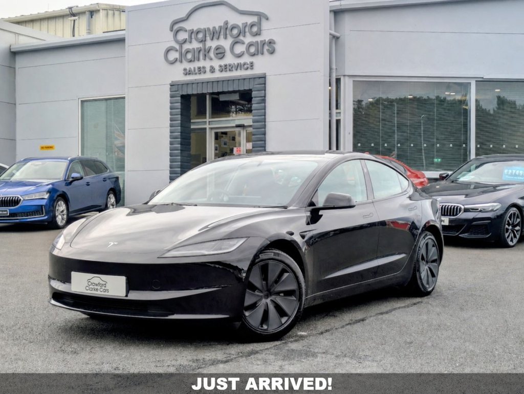 2025 TESLA MODEL 3