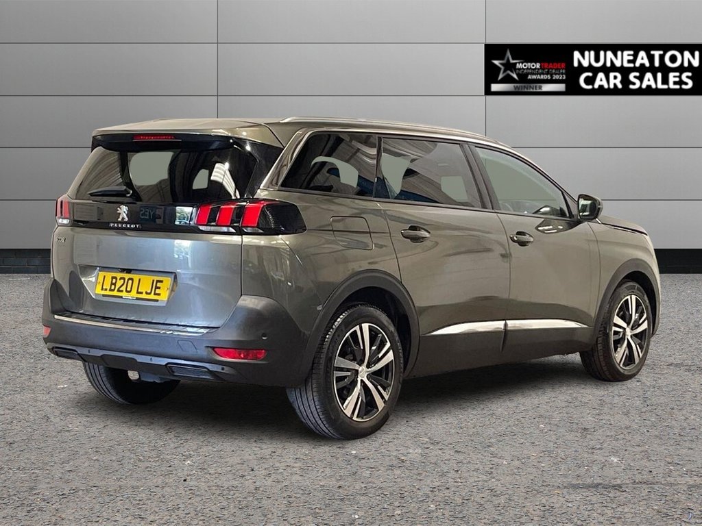 2020 Peugeot 5008 — image 2