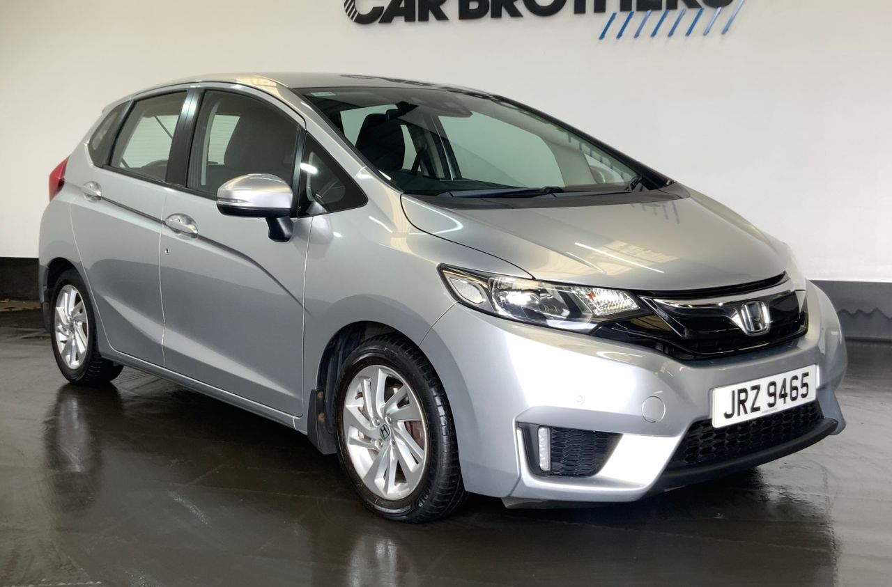 2015 HONDA JAZZ 1.3 i-VTEC SE Hatchback 5dr Petrol Manual Euro 6 (s/s) (102 ps) - vehicle photo 3 for sale on PureCar