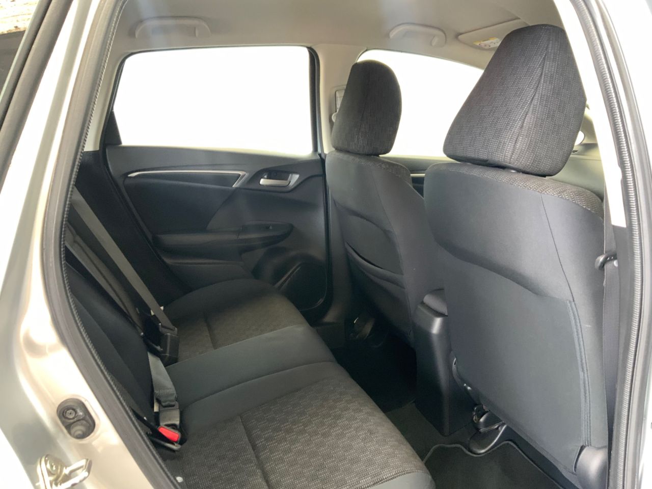 2015 HONDA JAZZ 1.3 i-VTEC SE Hatchback 5dr Petrol Manual Euro 6 (s/s) (102 ps) - vehicle photo 19 for sale on PureCar