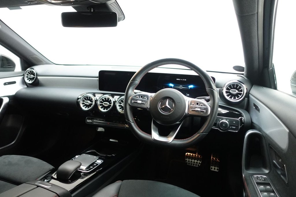 2019 Mercedes-Benz A-Class — image 5