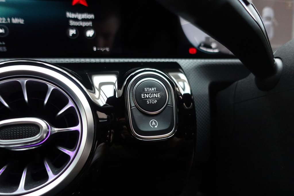 2019 Mercedes-Benz A-Class — image 23