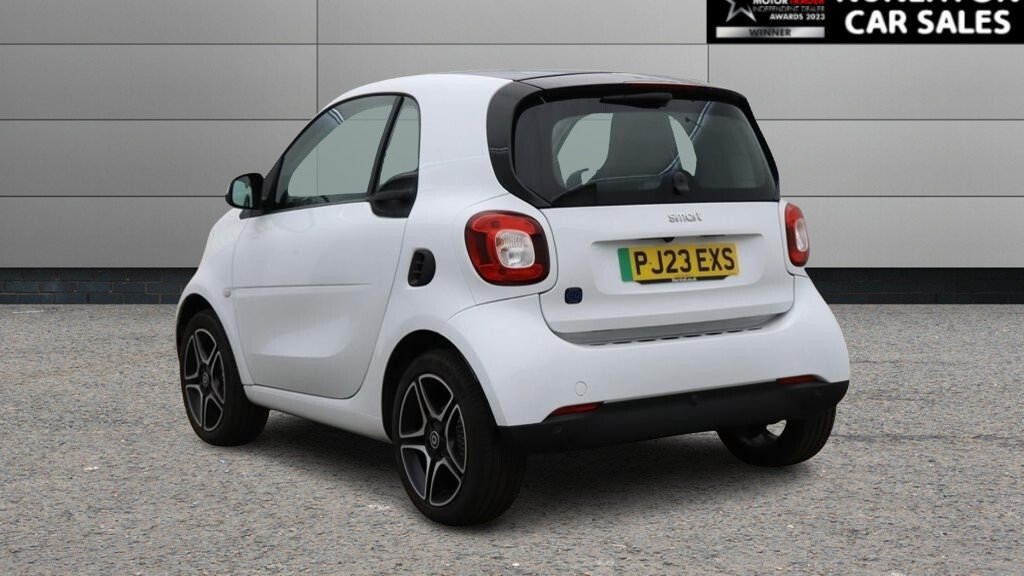 2023 Smart Fortwo — image 5
