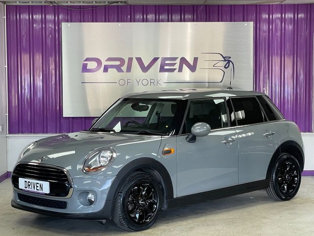 2018 MINI HATCH