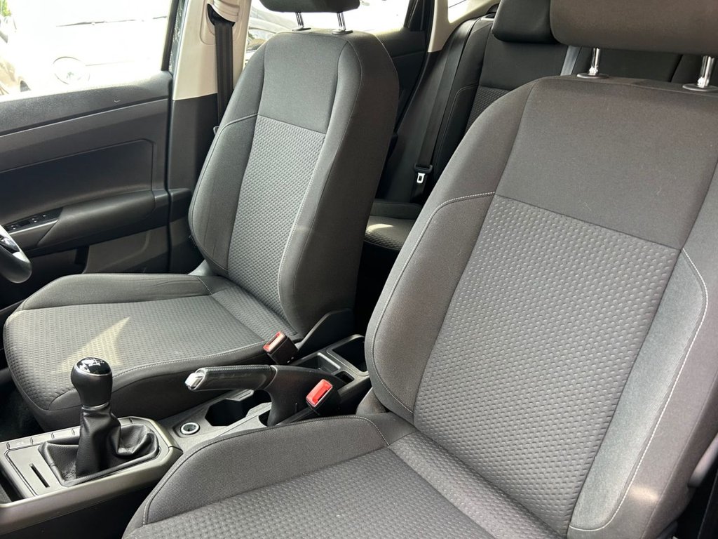 2021 Volkswagen Polo — image 16