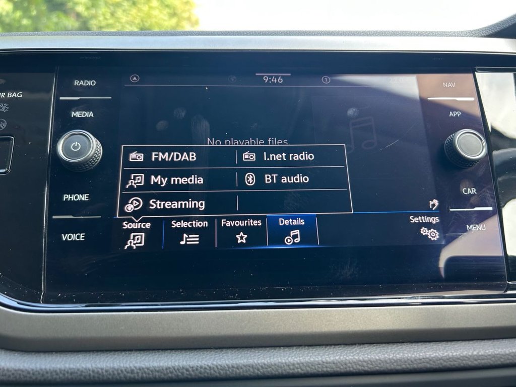 2021 Volkswagen Polo — image 35