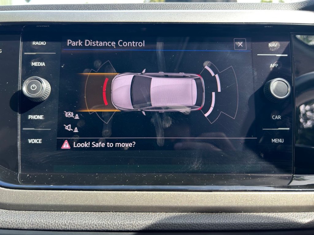 2021 Volkswagen Polo — image 34