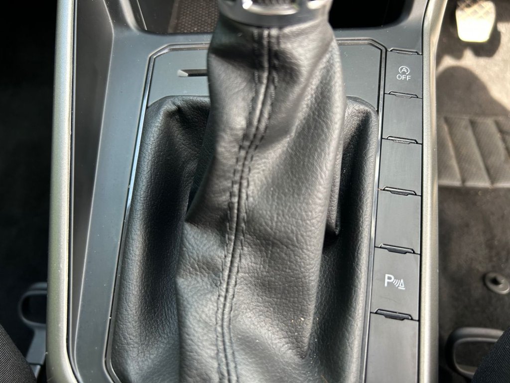 2021 Volkswagen Polo — image 41